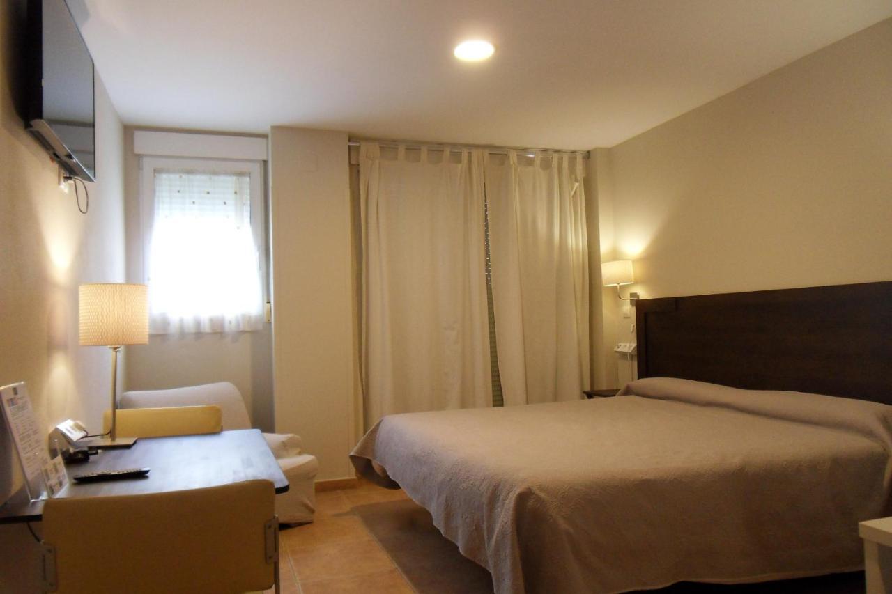 Hostal El Estudio Almansa Exteriér fotografie