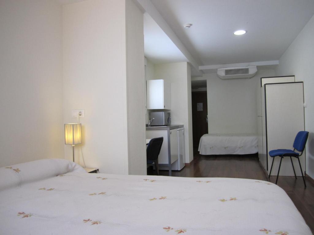 Hostal El Estudio Almansa Pokoj fotografie