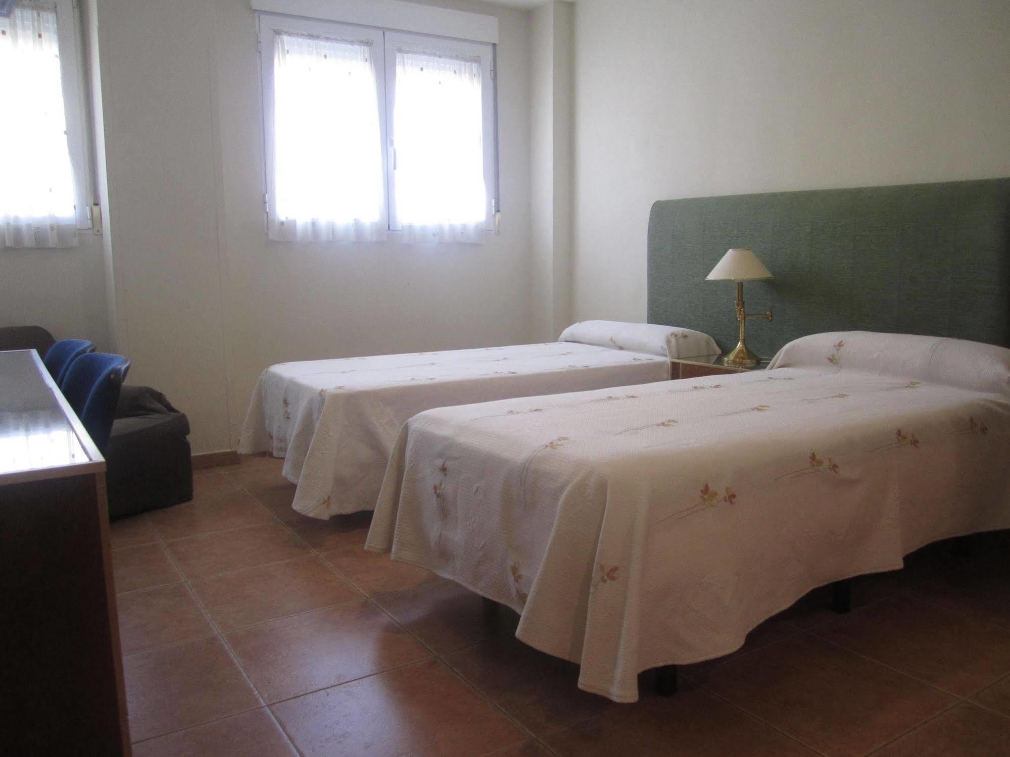 Hostal El Estudio Almansa Exteriér fotografie